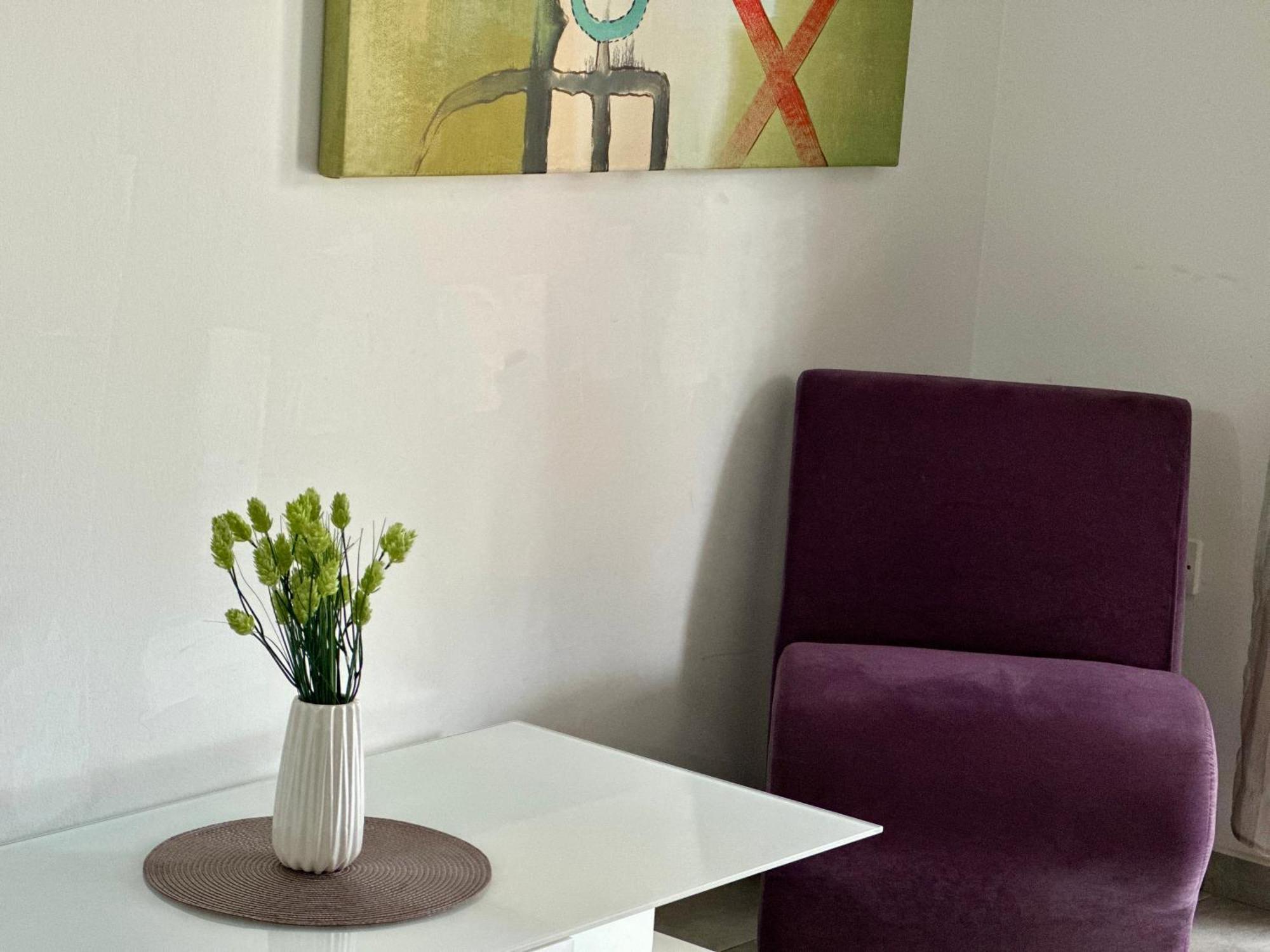 Beautiful Apartment Near The Sea And A Large Private Garden Paphos Esterno foto